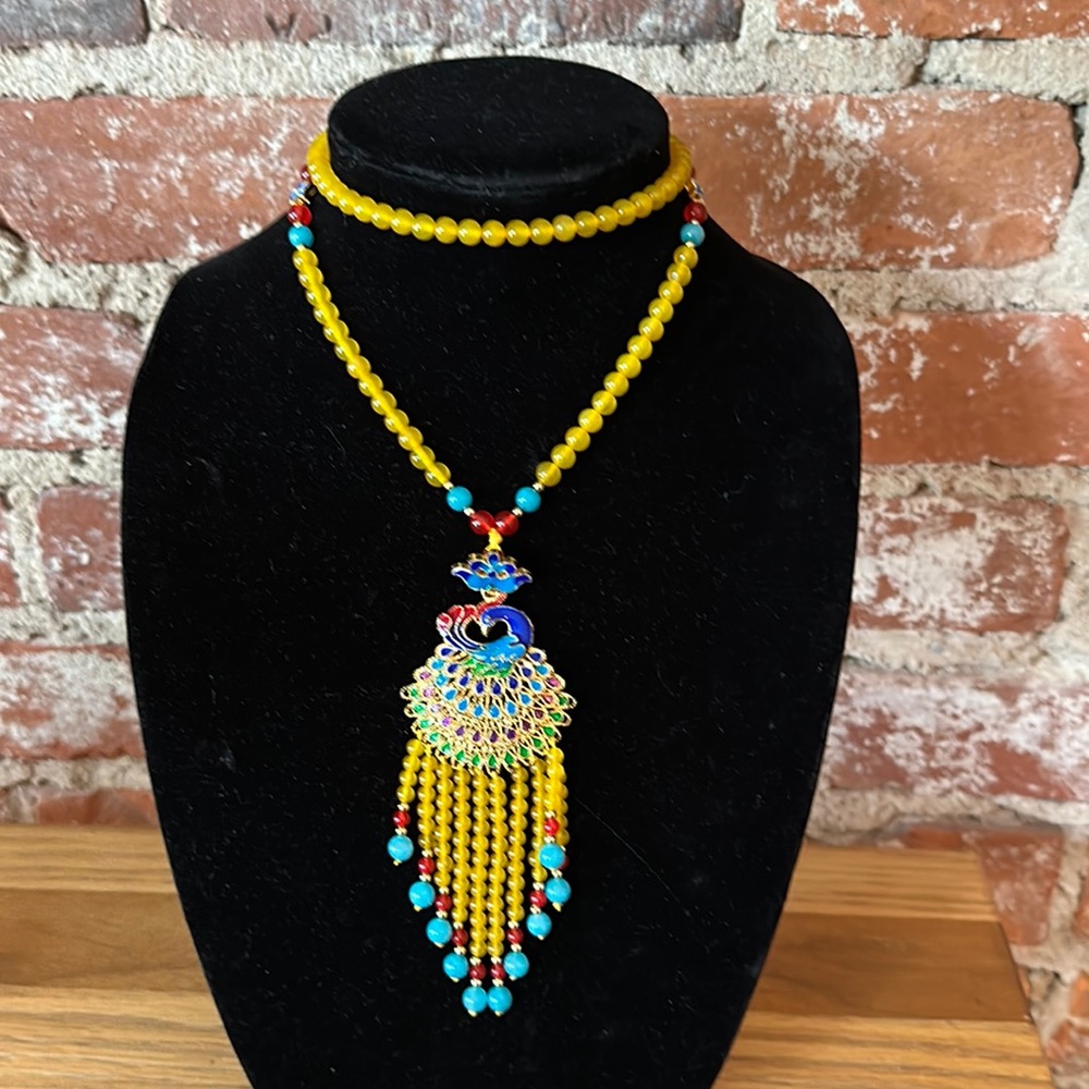 New without Tags Peacock of Love Gemstone Necklace